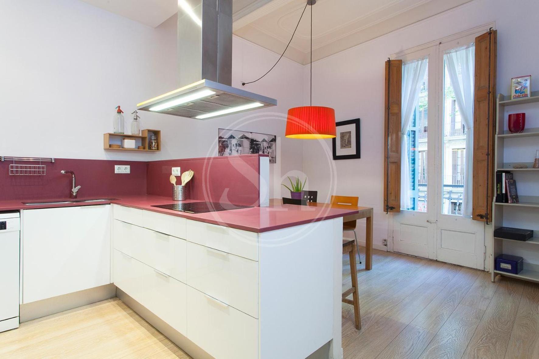 Bonito En La Rambla Del Poblenou Apartamento *